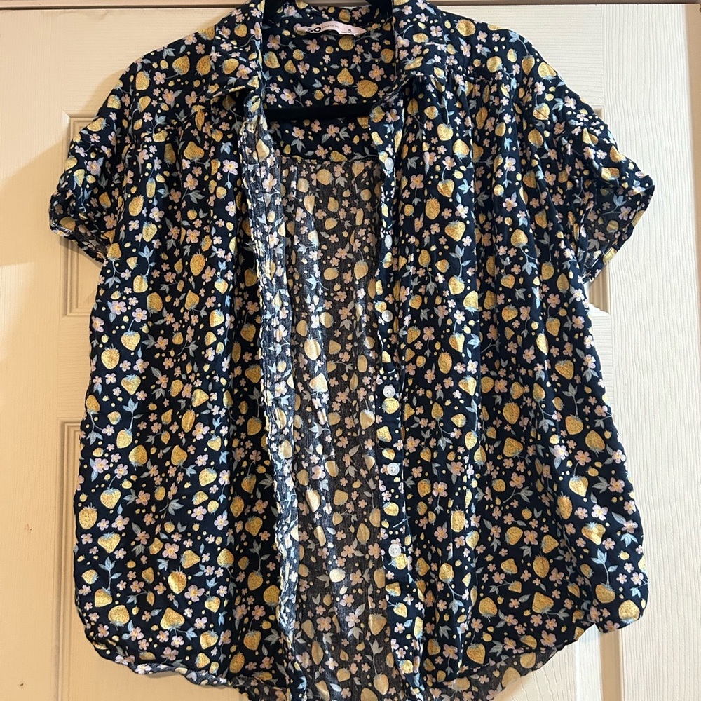 SO Navy Floral Patterned Top